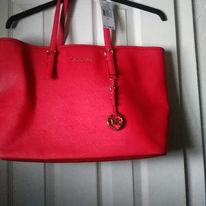 Michael Kors Jet Set Travel